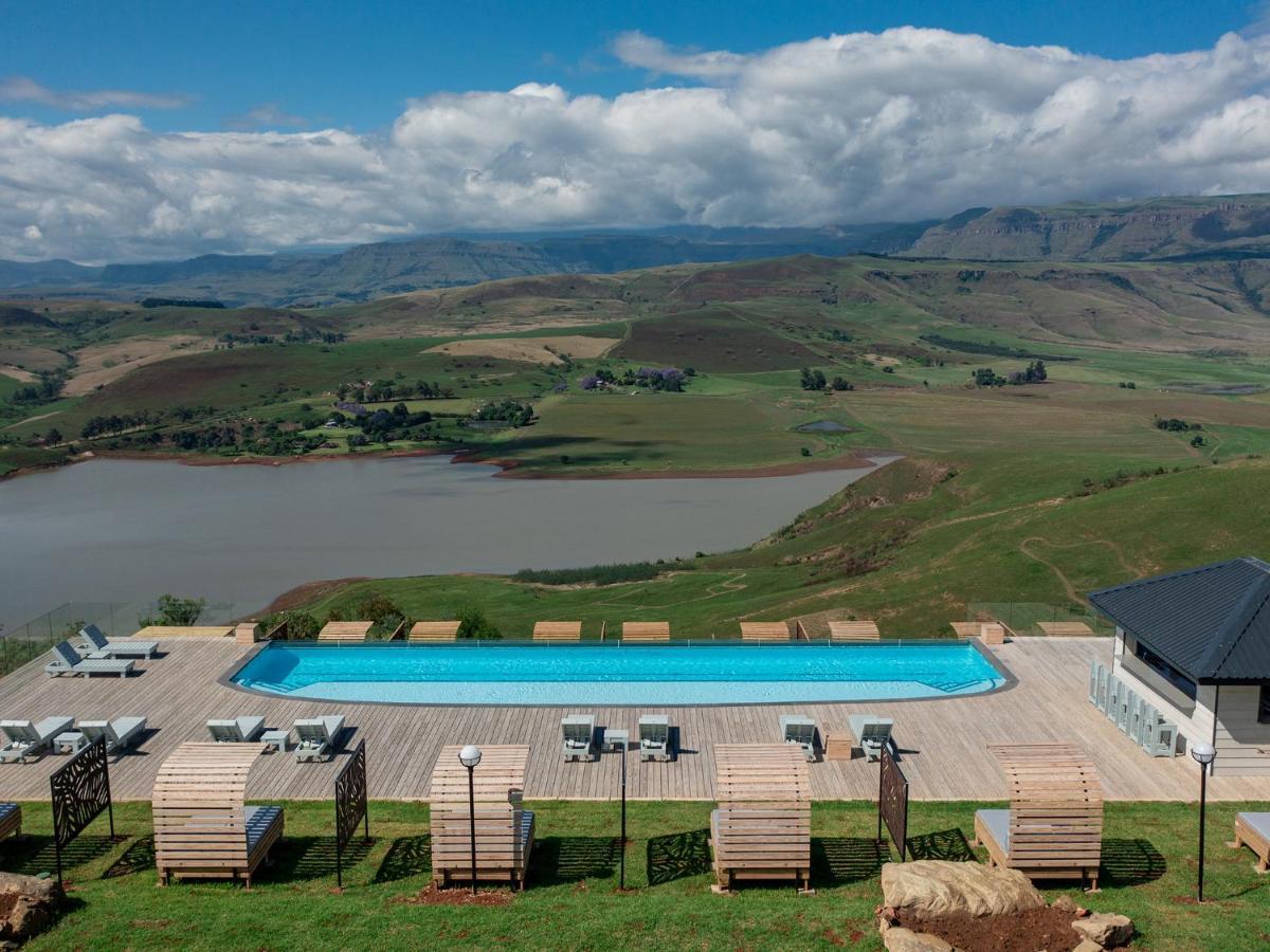 Cayley Mountain Resort Champagne Valley Exterior foto